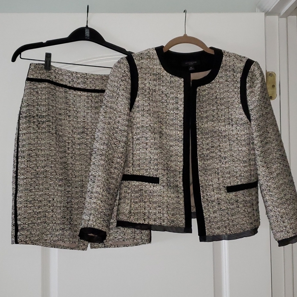 Suit